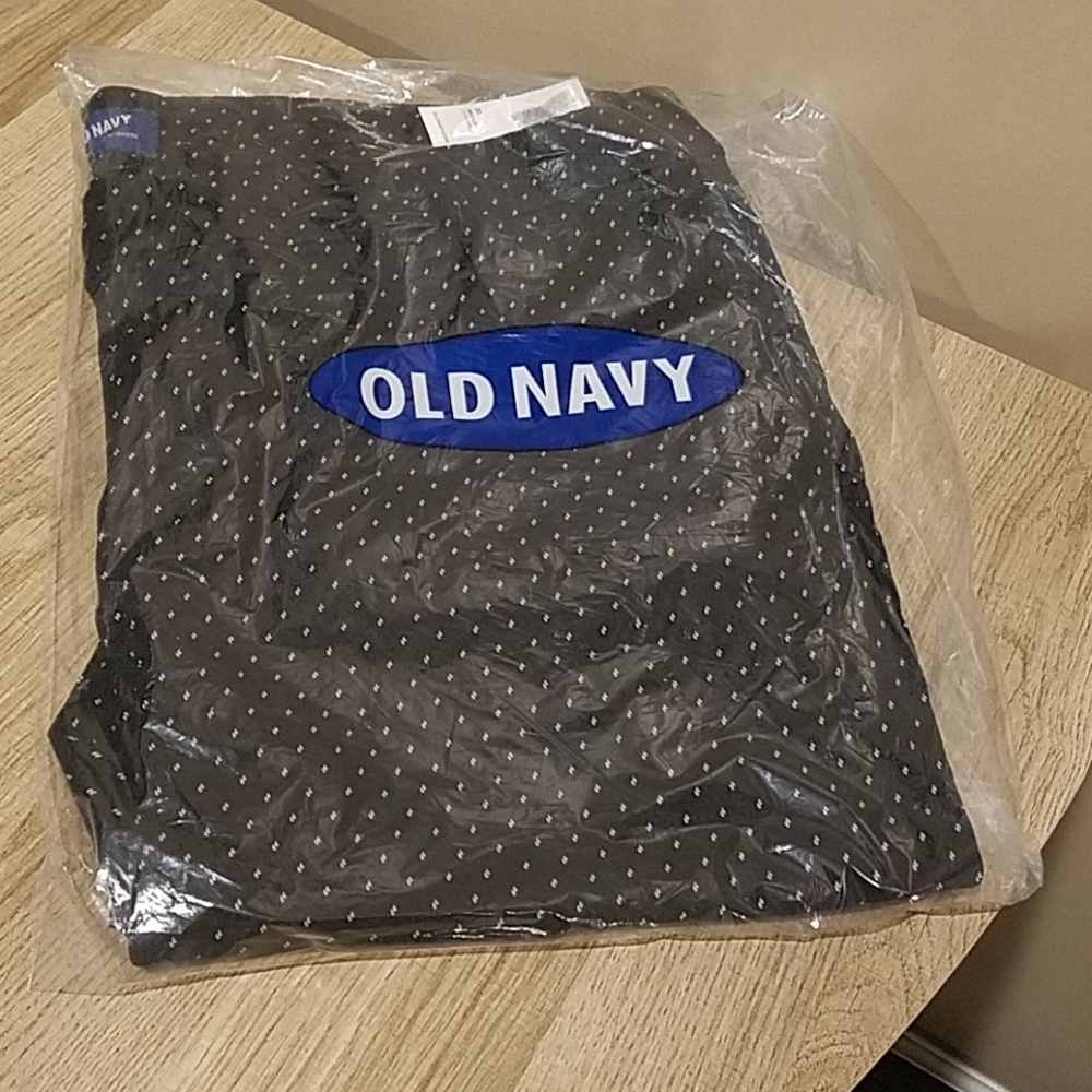 Old Navy Pixie Pants Black with White Dot print 20